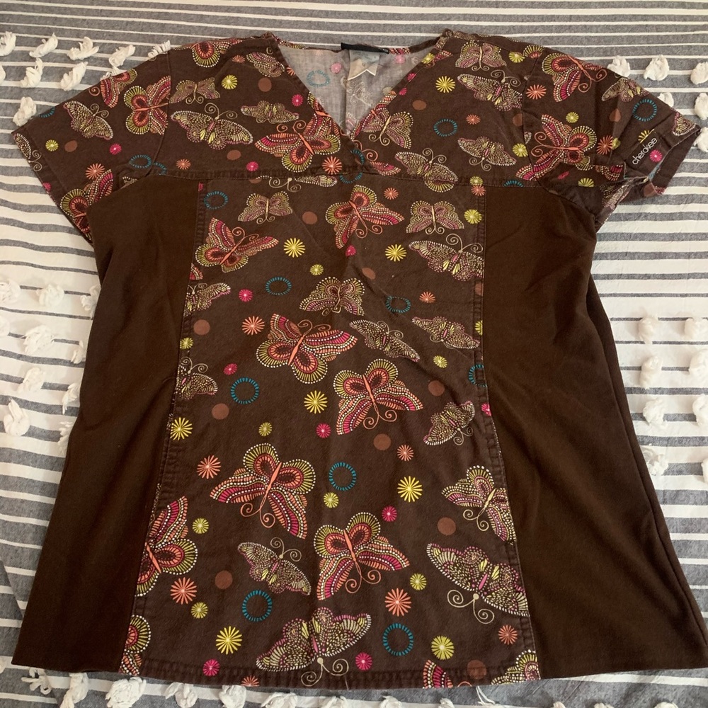 Women’s scrub top